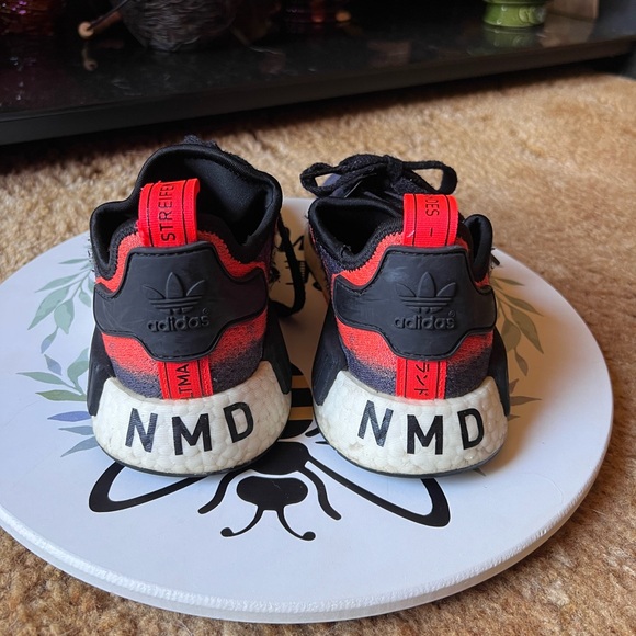 Adidas NMD R1 J Core Black Solar Red Orange Size 6 Sneakers. - Picture 6 of 17